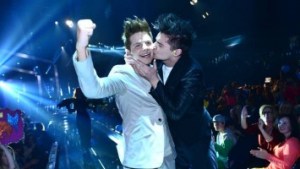 Anton Ewald congratulates Robin on topping my list. How nice of him!