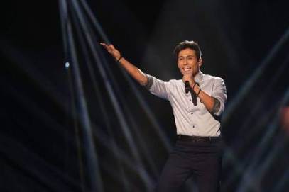 'I must warn you, my actual bedroom doesn't have strobe lights...'