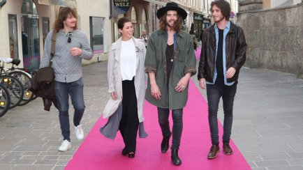 gipfeltreffen-the-makemakes-und-ann-sophie-in-salzburg-41-58065311